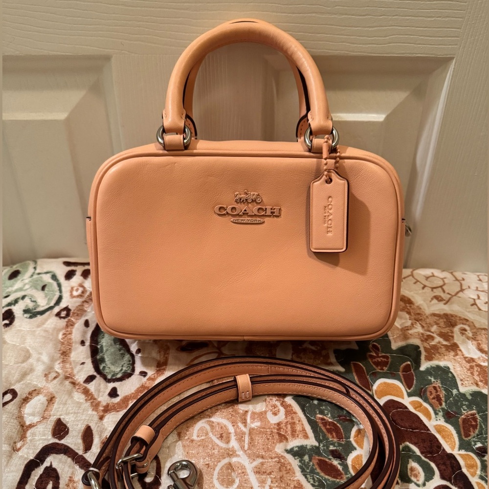 🛑SOLD🛑 Coach Satchel Crossbody - Faded Blush